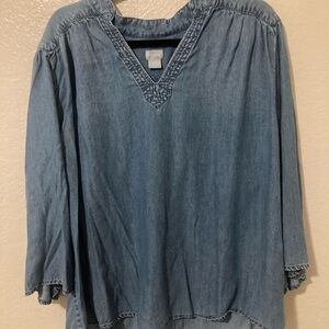 Chico's Gray Relaxed Smocked Blouse